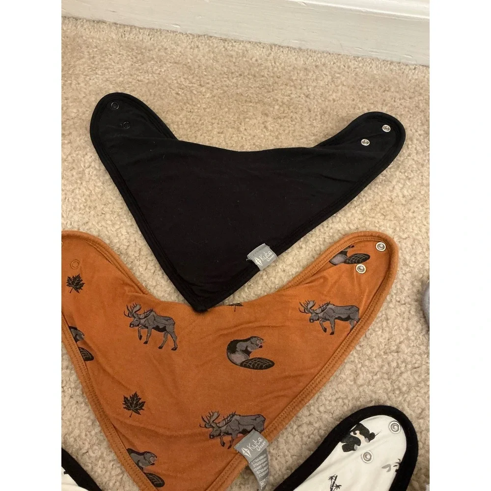 Kyle baby bandana bib lot 7 retired prints black white zen tree Canadian camo